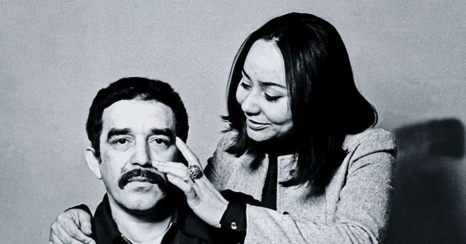 1969 gabriel garcia marquez e sua mulher mercedes bacha garcia em barcelona os dois se casaram em 1958 e tiveram dois filhos ricardo e gonzalo 1397591029328 956x500